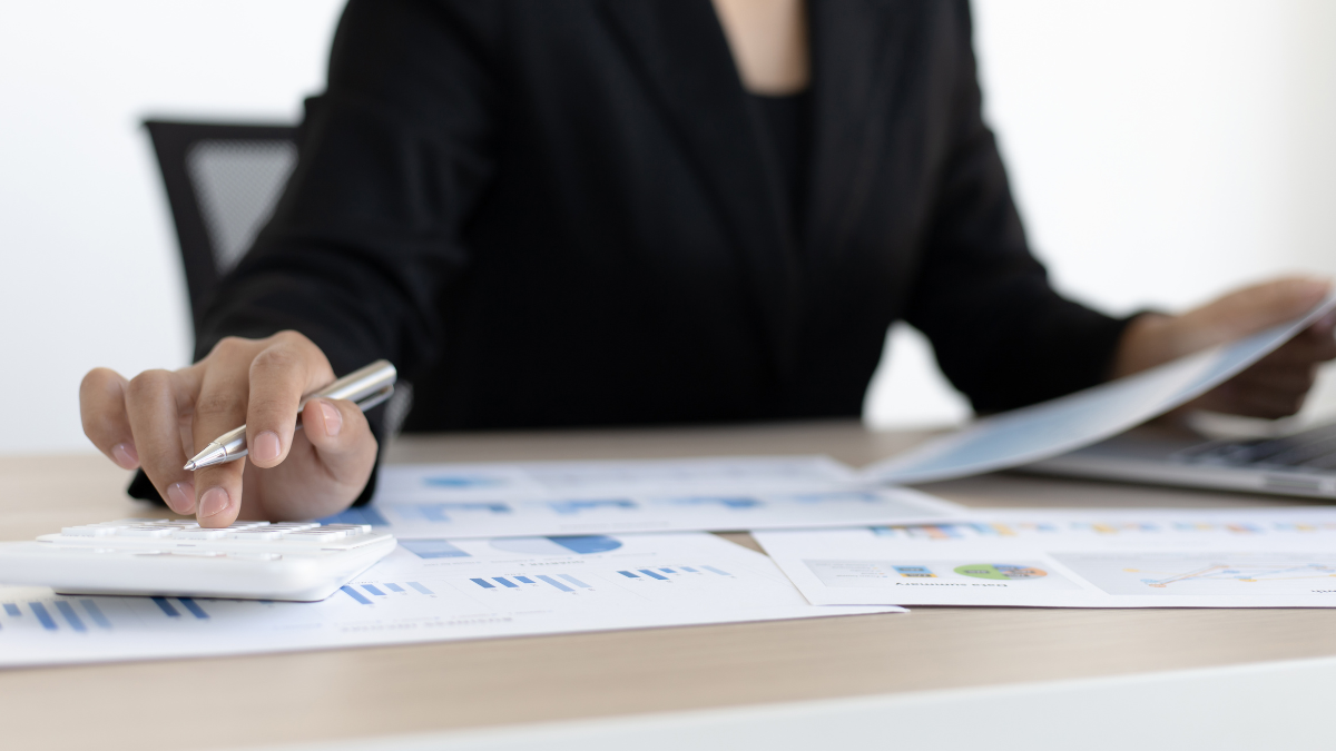 Smart home utility app screens